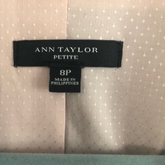 Jacket - Picture 2 of 4